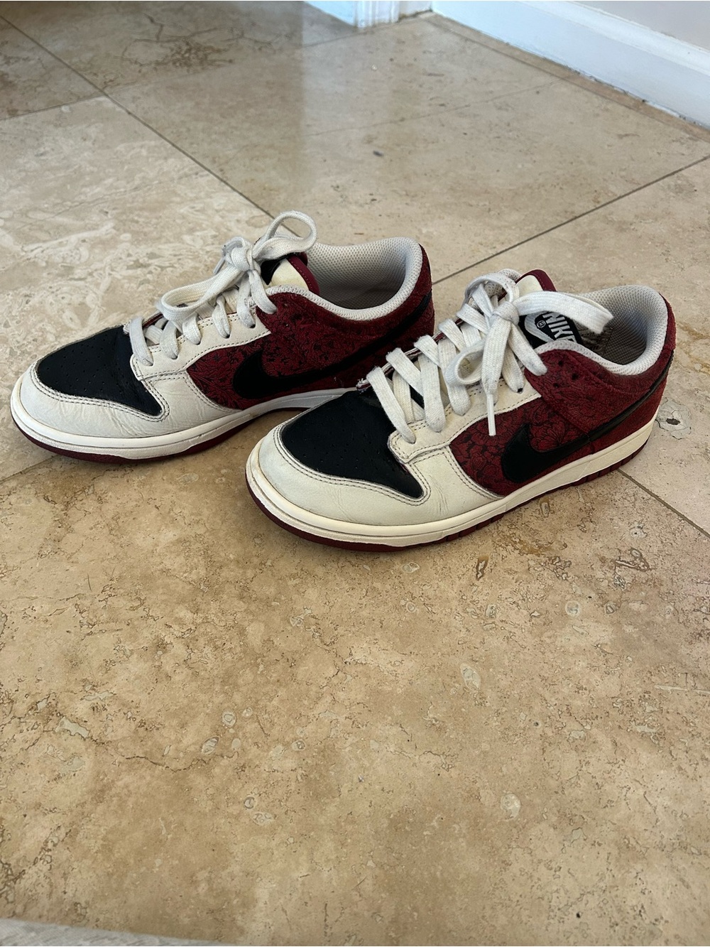 Nike Sneakers
